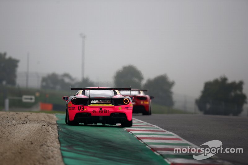 #173 Ferrari 488 Challenge, Ineco - MP Racing: Corinna Gostner