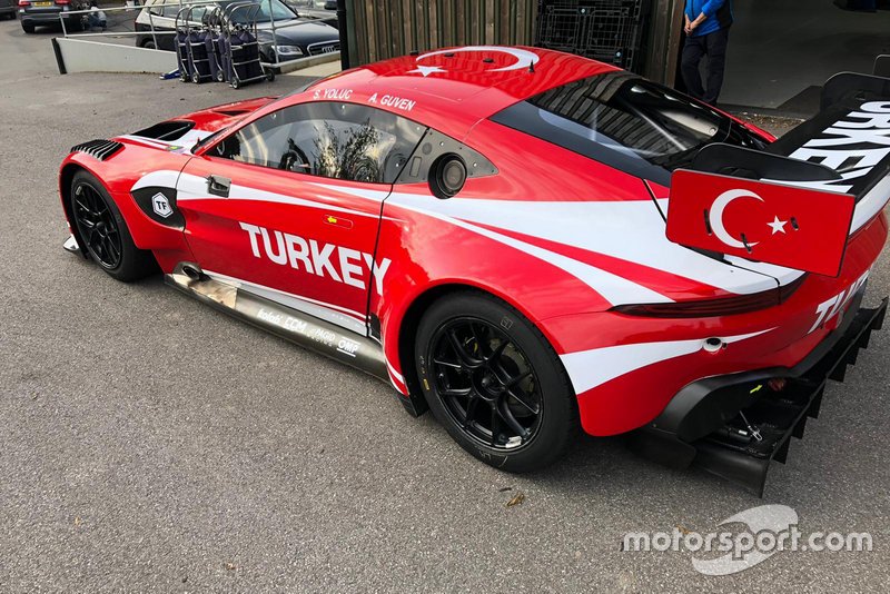 Team Turkey TF Sport Aston Martin Vantage, Salih Yoluç & Ayhancan Güven