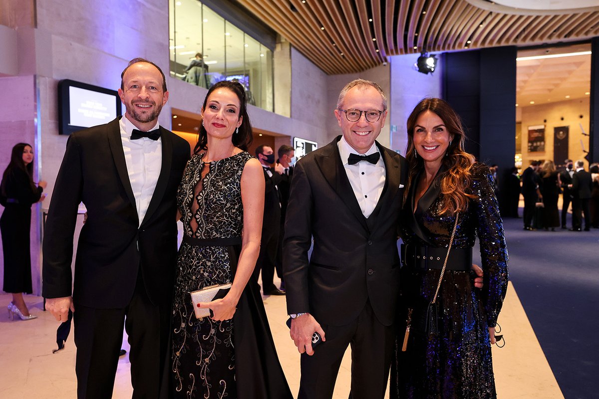 Peter Bayer, secrétaire général au sport de la FIA avec Stefano Domenicali, PDG du Formula One Group