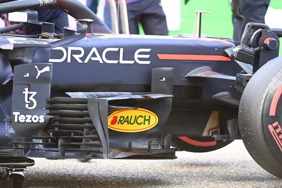 Red Bull Racing RB16B detail