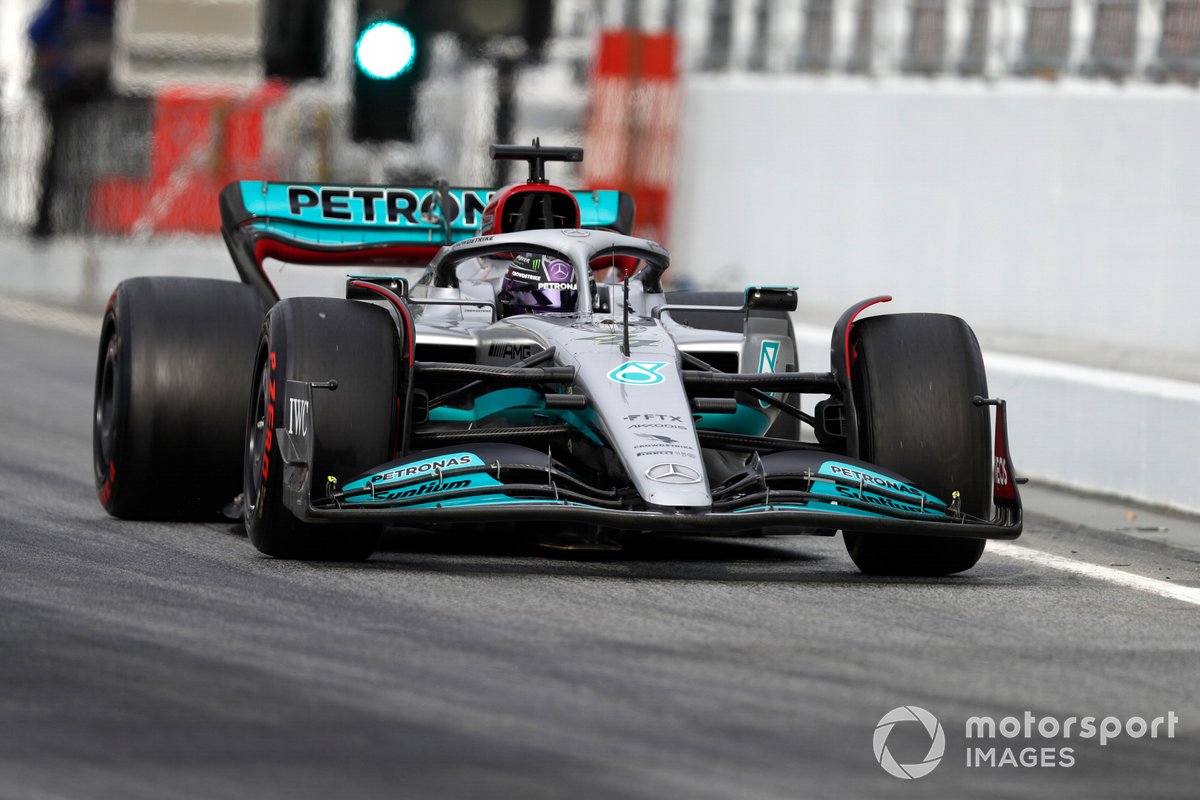Lewis Hamilton, Mercedes W13