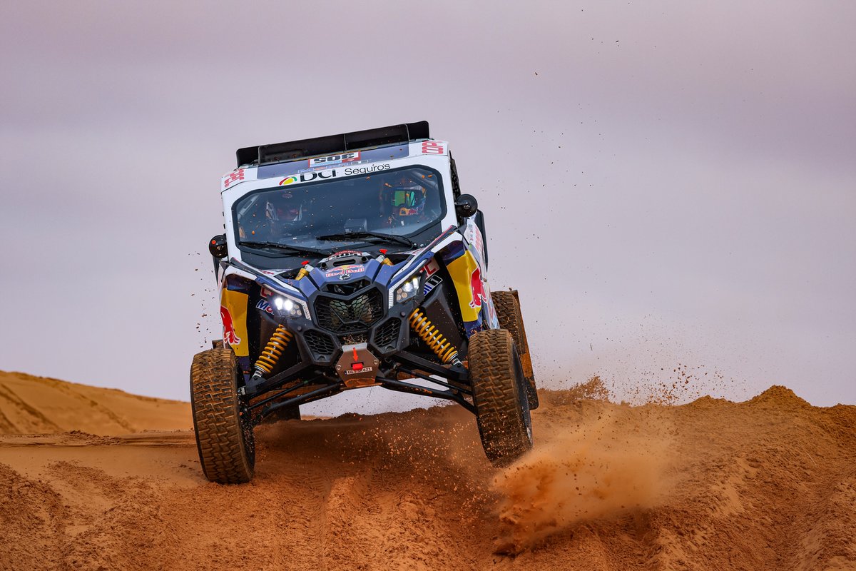 #305 EKS - South Racing: Francisco Lopez Contardo, Juan Pablo Latrach Vinagre