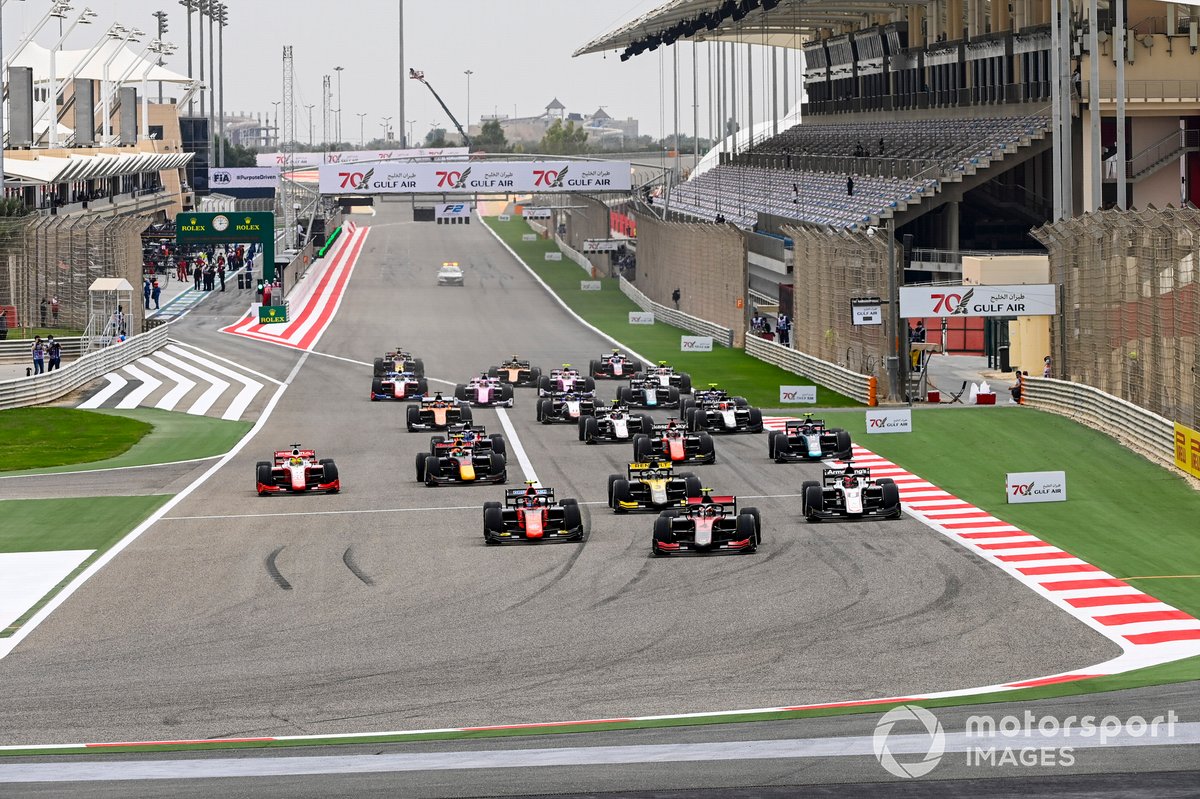 Callum Ilott, UNI-Virtuosi, Felipe Drugovich, MP Motorsport, Guanyu Zhou, UNI-Virtuosi y Marcus Armstrong, ART Grand Prix