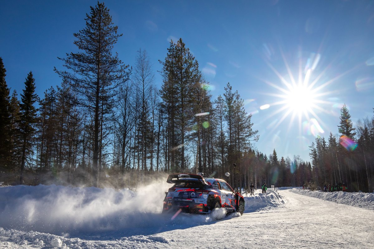 Pierre-Louis Loubet, Vincent Landais, Hyundai 2C Competition Hyundai i20 Coupe WRC