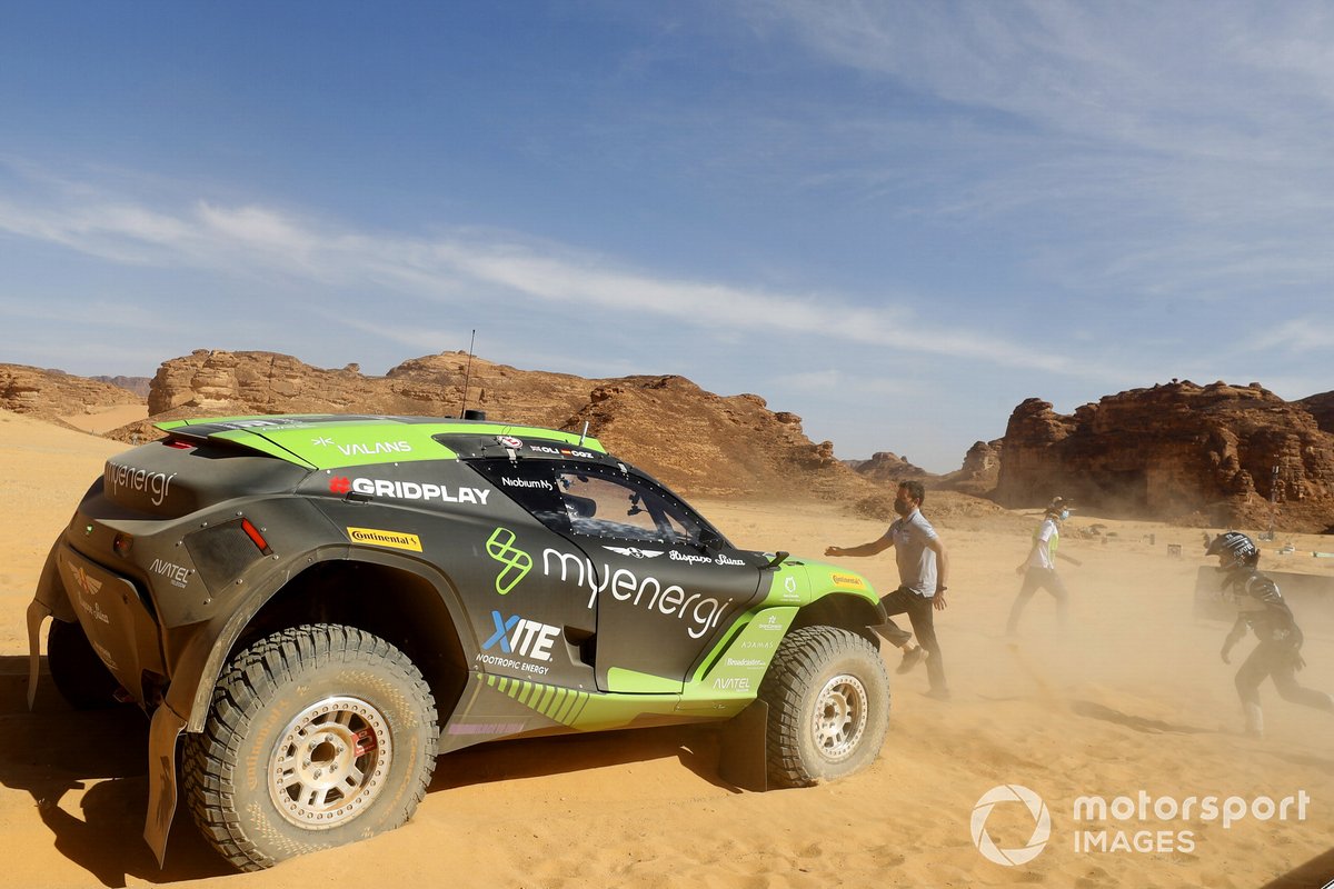 Christine 'GZ' Giampaoli Zonca, Oliver Bennett, Hispano Suiza Xite Energy Team, cambio di piloti