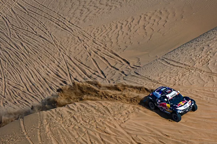 #300 X-Raid Mini JCW Team: Carlos Sainz, Lucas Cruz