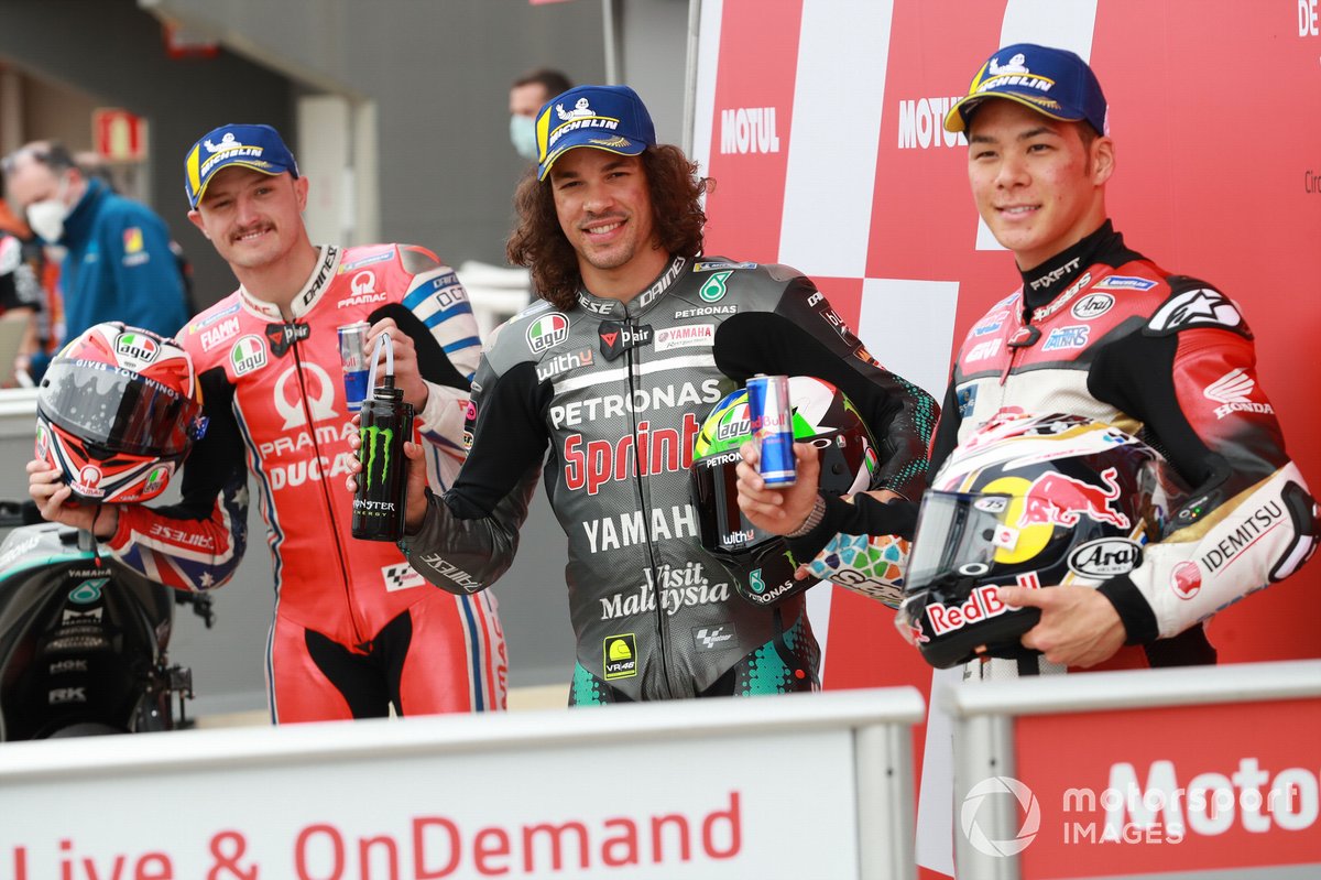 Los 3 primeros de la calificación: segundo Jack Miller, Pramac Racing, ganador de la pole Franco Morbidelli, Petronas Yamaha SRT y tercero Takaaki Nakagami, Team LCR Honda