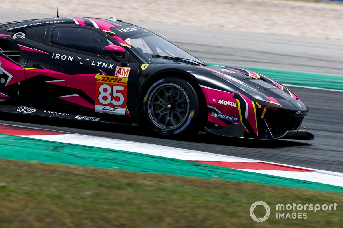 #85 Iron Lynx Ferrari 488 GTE EVO: Rahel Frey, Michelle Gatting, Manuela Gostner