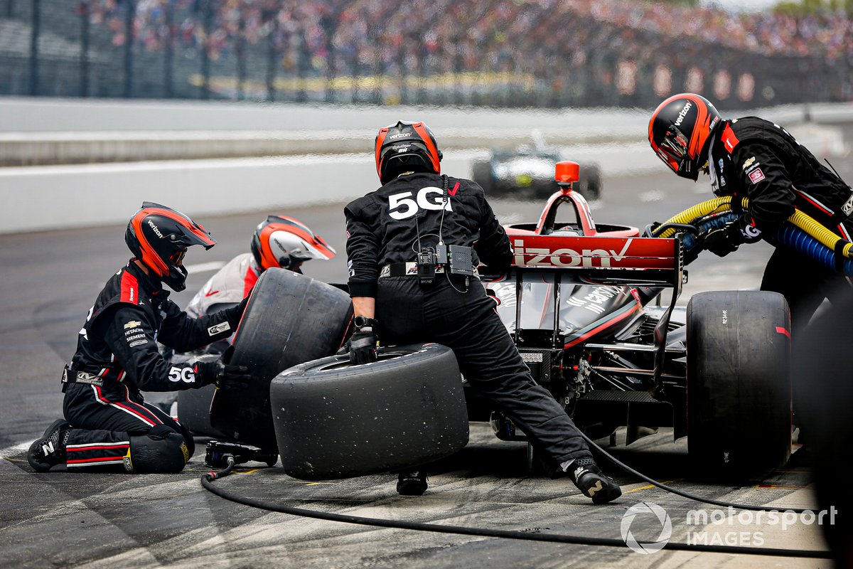 Will Power, Team Penske Chevrolet pit stop