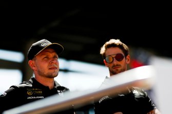 Kevin Magnussen, Haas F1, en Romain Grosjean, Haas F1