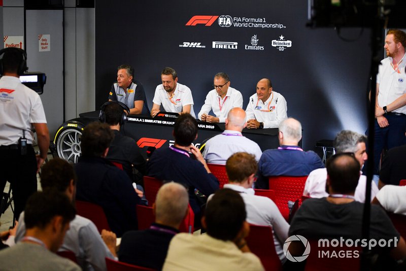 Mario Isola, Racing Manager, Pirelli Motorsport, Steve Nielsen, Stefano Domenicali and Bruno Michel in Press Conference for new F2 tyres