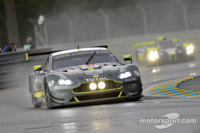 #98 Aston Martin Racing Aston Martin Vantage: Paul Dalla Lana, Pedro Lamy, Mathias Lauda