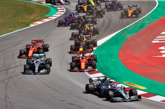 Lewis Hamilton, Mercedes AMG F1 W10, Valtteri Bottas, Mercedes AMG W10, Sebastian Vettel, Ferrari SF90,Max Verstappen, Red Bull Racing RB15, Charles Leclerc, Ferrari SF90, startta