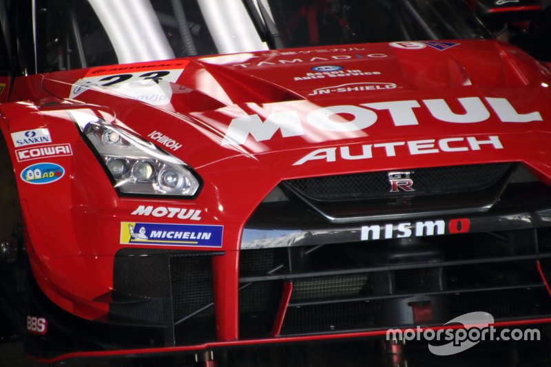 #23 MOTUL AUTECH GT-R
