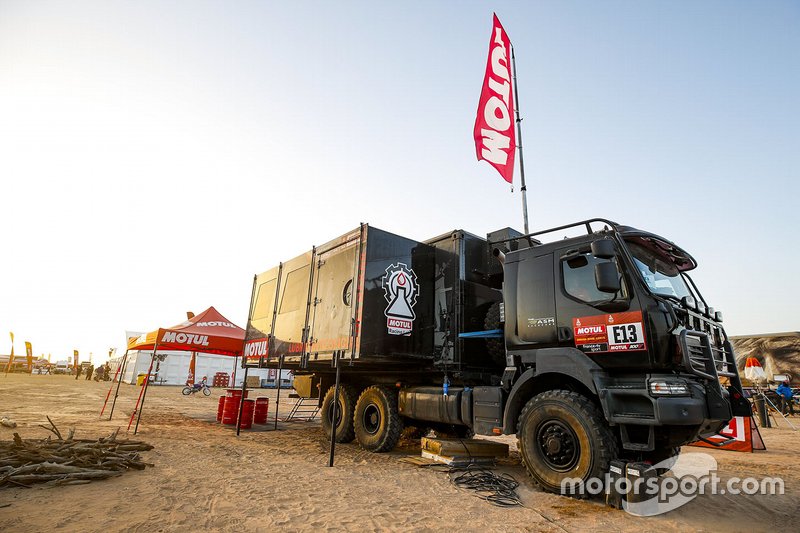 Motul Racing Lab truck