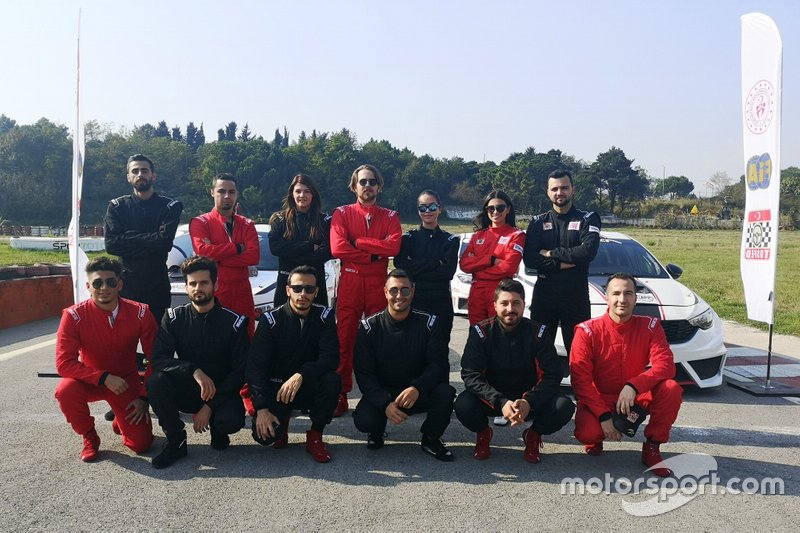 Tosfed Yıldızını Arıyor