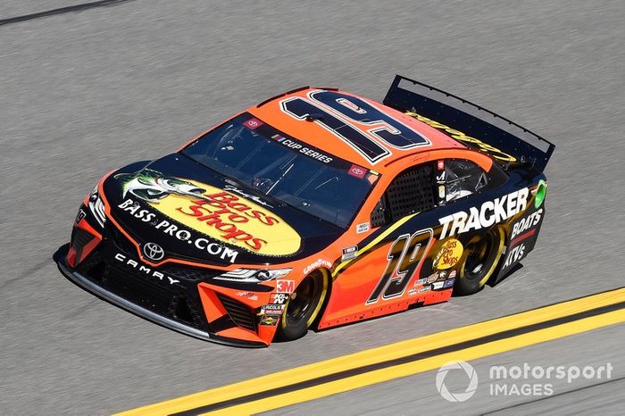 15. Martin Truex Jr., Joe Gibbs Racing, Toyota Camry Bass Pro Shops