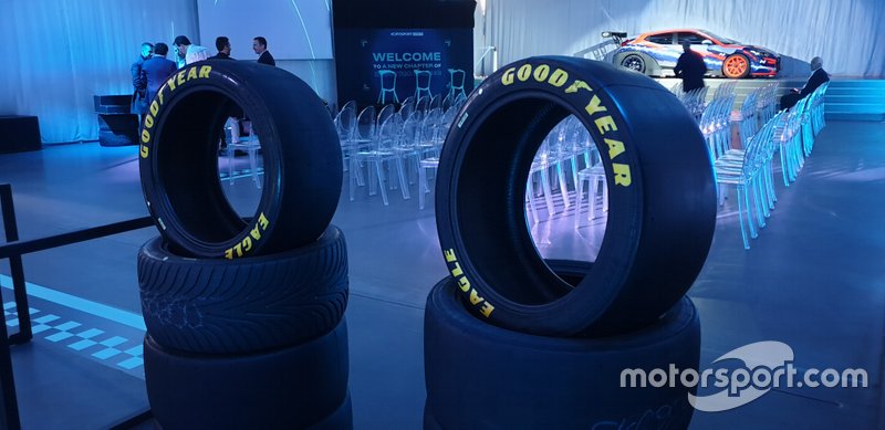 Goodyear ETCR Tires