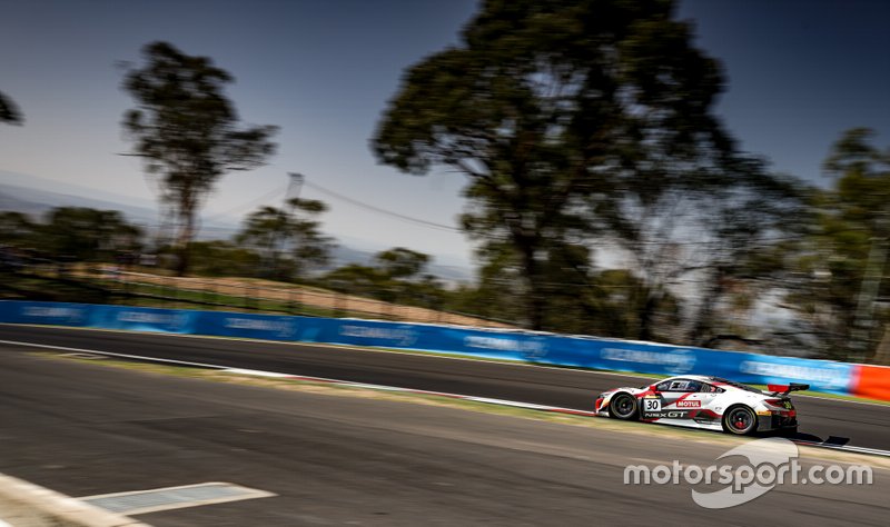 #30 Honda Racing Team JAS Honda NSX GT3: Dane Cameron, Renger Van Der Zande, Mario Farnbacher
