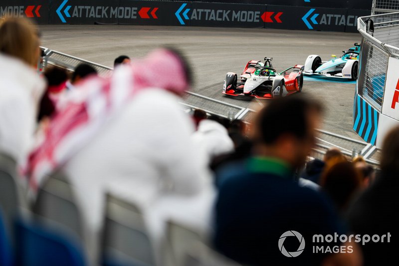 Lucas Di Grassi, Audi Sport ABT Schaeffler, Audi e-tron FE06 Oliver Turvey, NIO 333, NIO FE-005