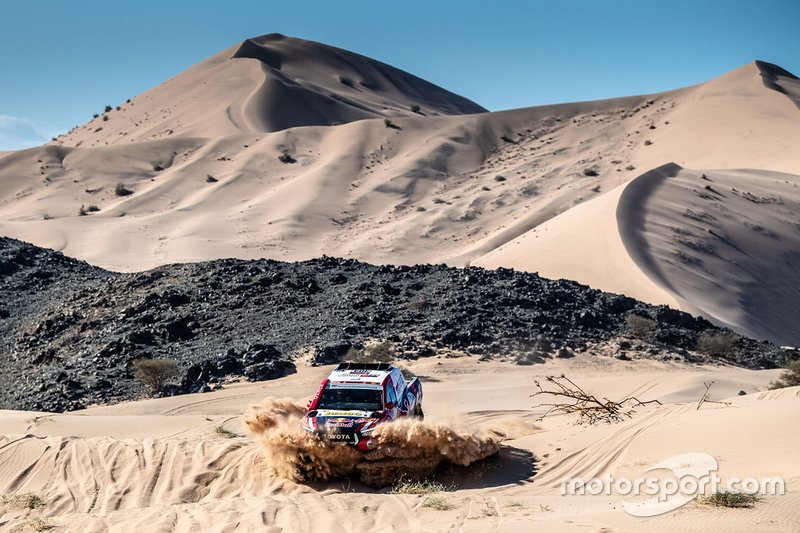 #304 Toyota Gazoo Racing: Giniel De Villiers, Alex Haro Bravo