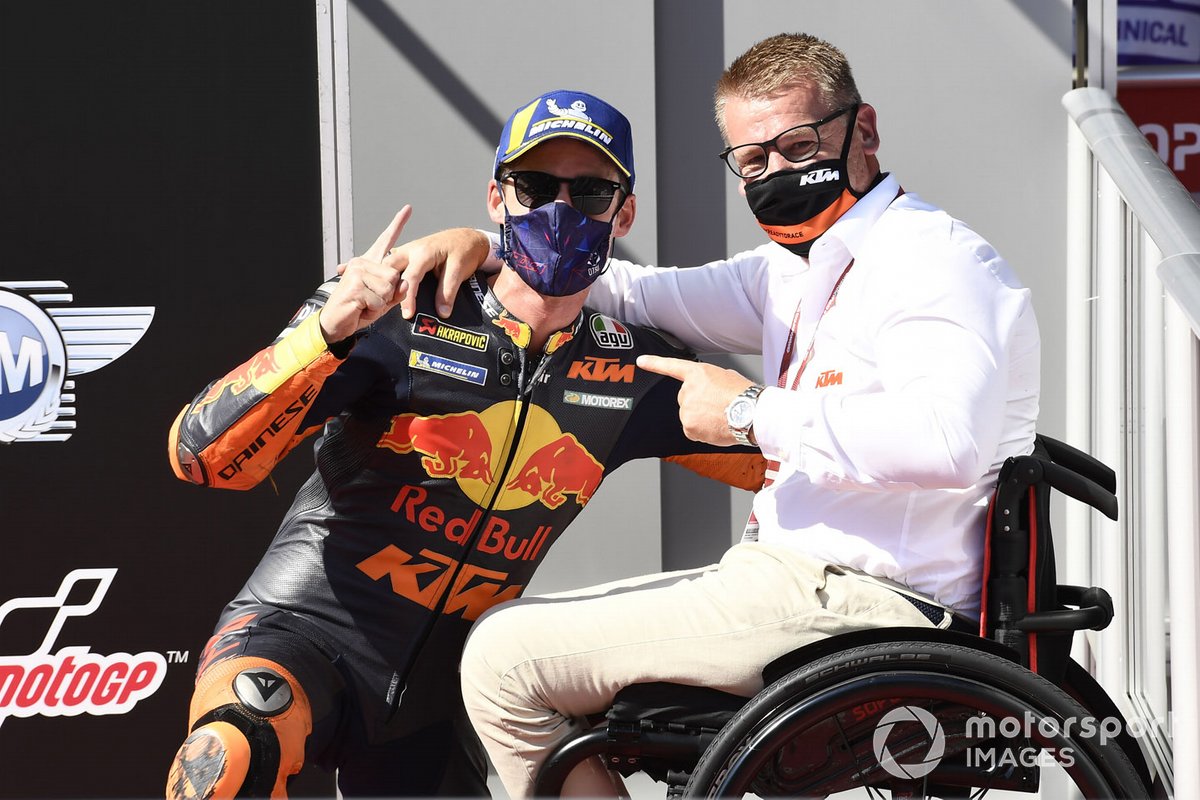 Pol Espargaro, Red Bull KTM Factory Racing, Pit Beirer