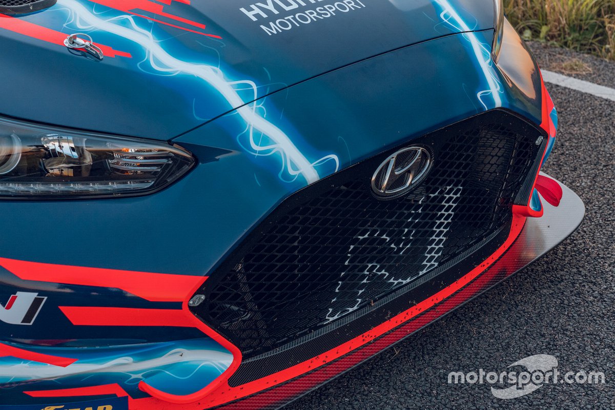 Hyundai Veloster N ETCR