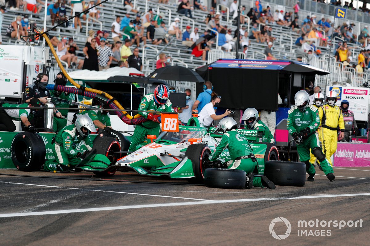 Colton Herta, Andretti Harding Steinbrenner Autosport Honda, pit stop