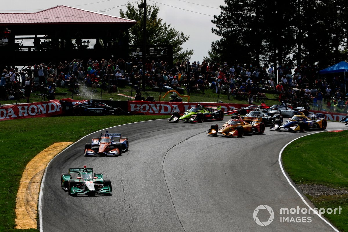 Colton Herta, Andretti Harding Steinbrenner Autosport Honda líder al inicio, Felix Rosenqvist, Chip Ganassi Racing Honda, Alex Palou, Dale Coyne Racing with Team Goh Honda, Marco Andretti, Andretti Herta with Marco & Curb-Agajanian Honda chocan