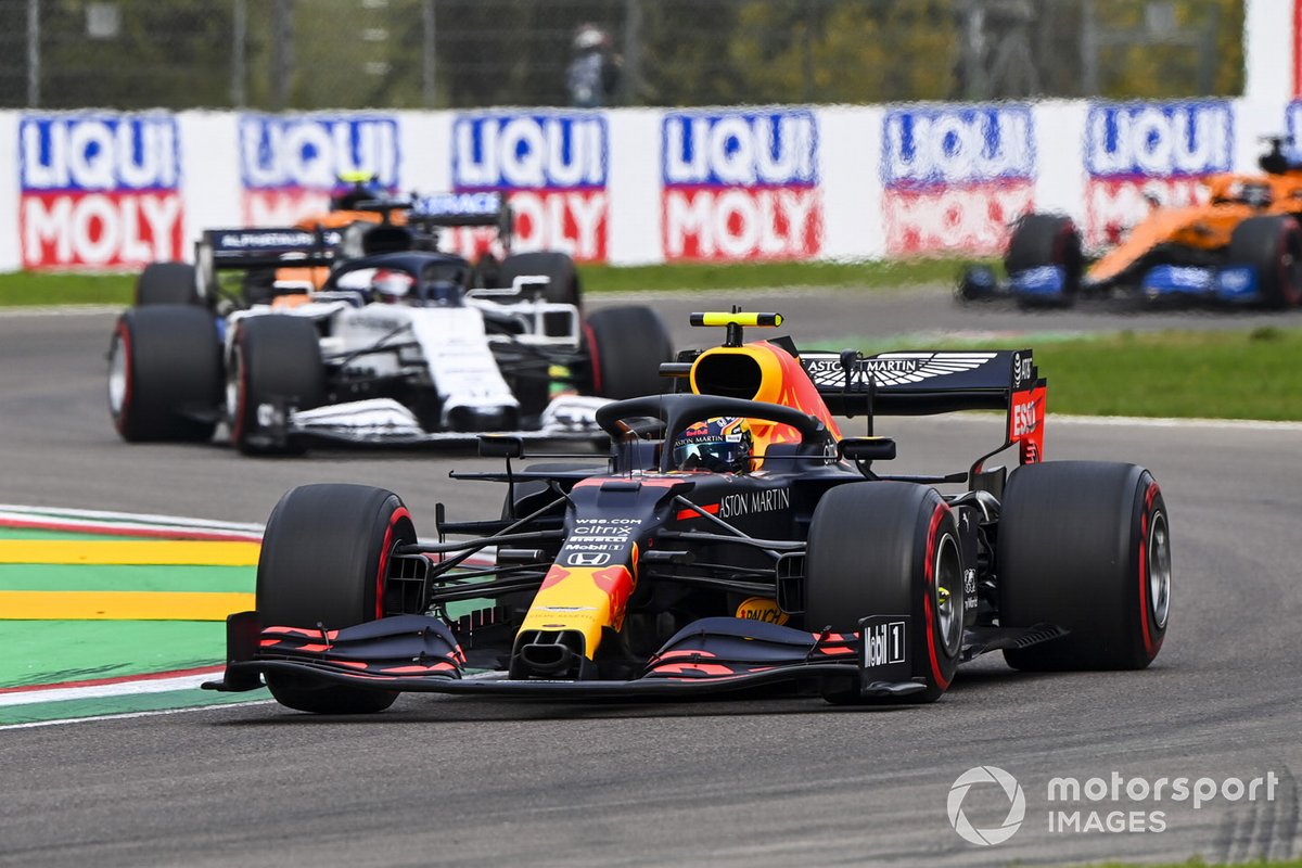 Alex Albon, Red Bull Racing RB16, Daniil Kvyat, AlphaTauri AT01