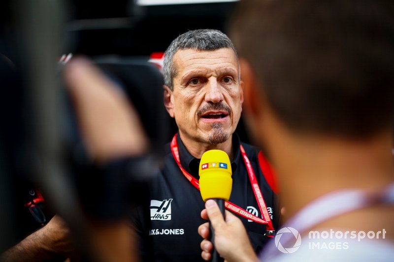 Guenther Steiner, Team Principal, Haas F1 Team speaks to the media
