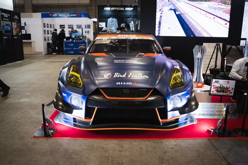 #1 HELM MOTORSPORTS GTR GT3