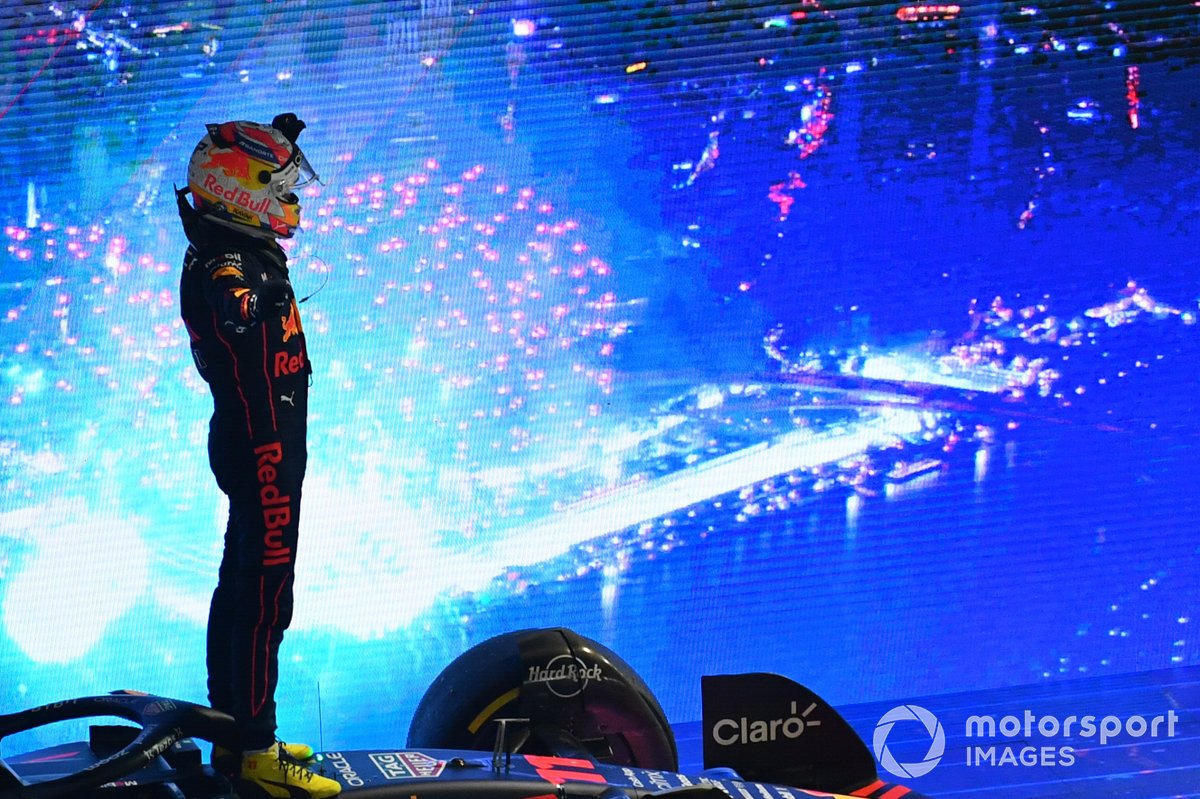Sergio Perez, Red Bull Racing, 1° posizione