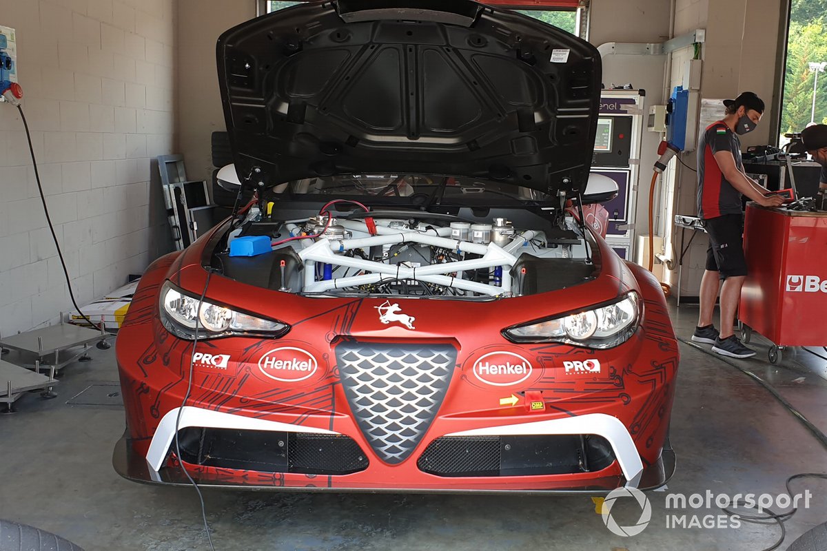 Alfa Romeo Giulia ETCR, Romeo Ferraris M1RA