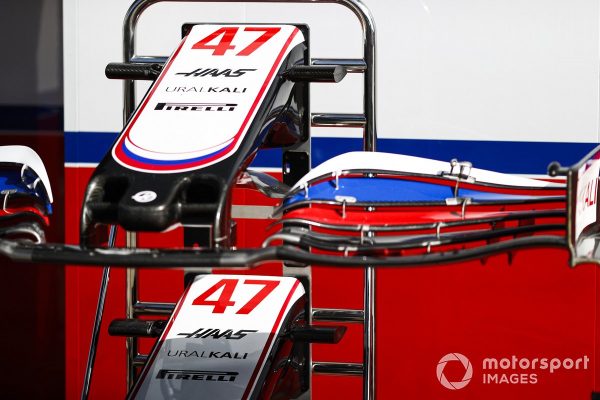 Alerones delanteros del coche de Mick Schumacher, Haas VF-21