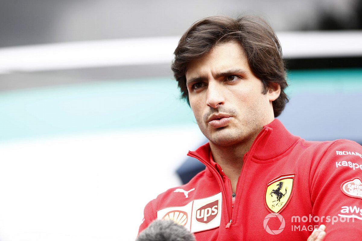 Carlos Sainz Jr., Ferrari