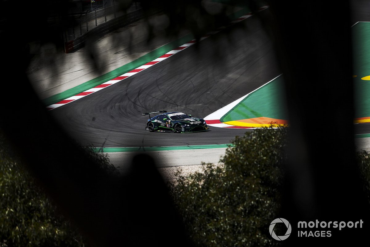 #777 D'Station Racing Aston Martin Vantage AMR: Satoshi Hoshino, Tomonobu Fujii, Andrew Watson