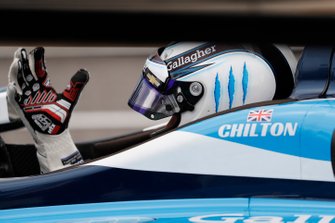 Max Chilton, Carlin Chevrolet