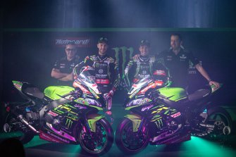 Jonathan Rea, Kawasaki Racing Team, Leon Haslam, Kawasaki Racing Team, Marcel Duinker, capotecnico di Leon Haslam, Kawasaki Racing Team, Pere Riba, capotecnico di Jonathan Rea, Kawasaki Racing Team