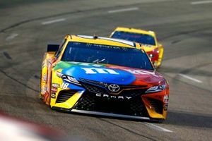 Kyle Busch, Joe Gibbs Racing, Toyota Camry M&M's