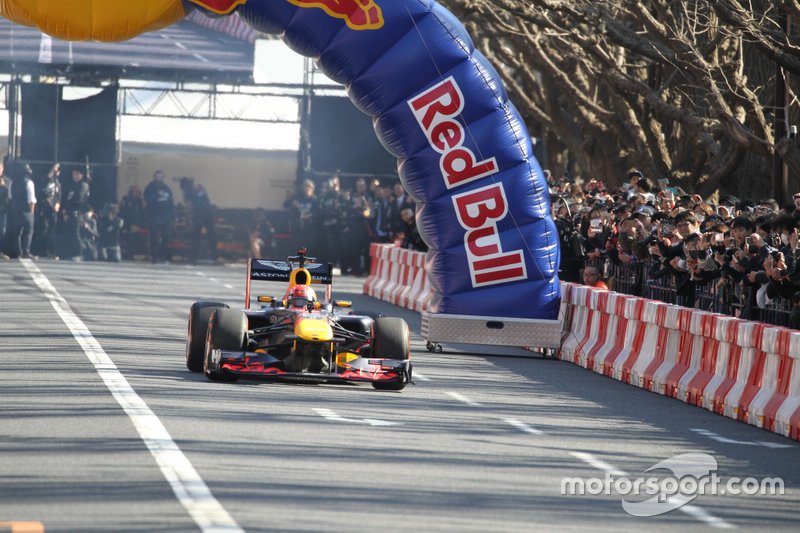 Red Bull Tokyo Gösteri Sürüşü