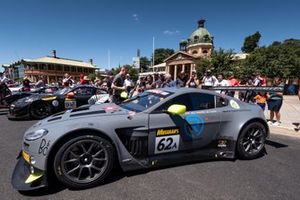 #62 R-Motorsport Aston Martin Vantage GT3: Jake Dennis, Matthieu Vaxiviere, Marvin Kirchhöfer