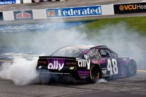 Alex Bowman, Hendrick Motorsports, Chevrolet Camaro Ally celebrates his win