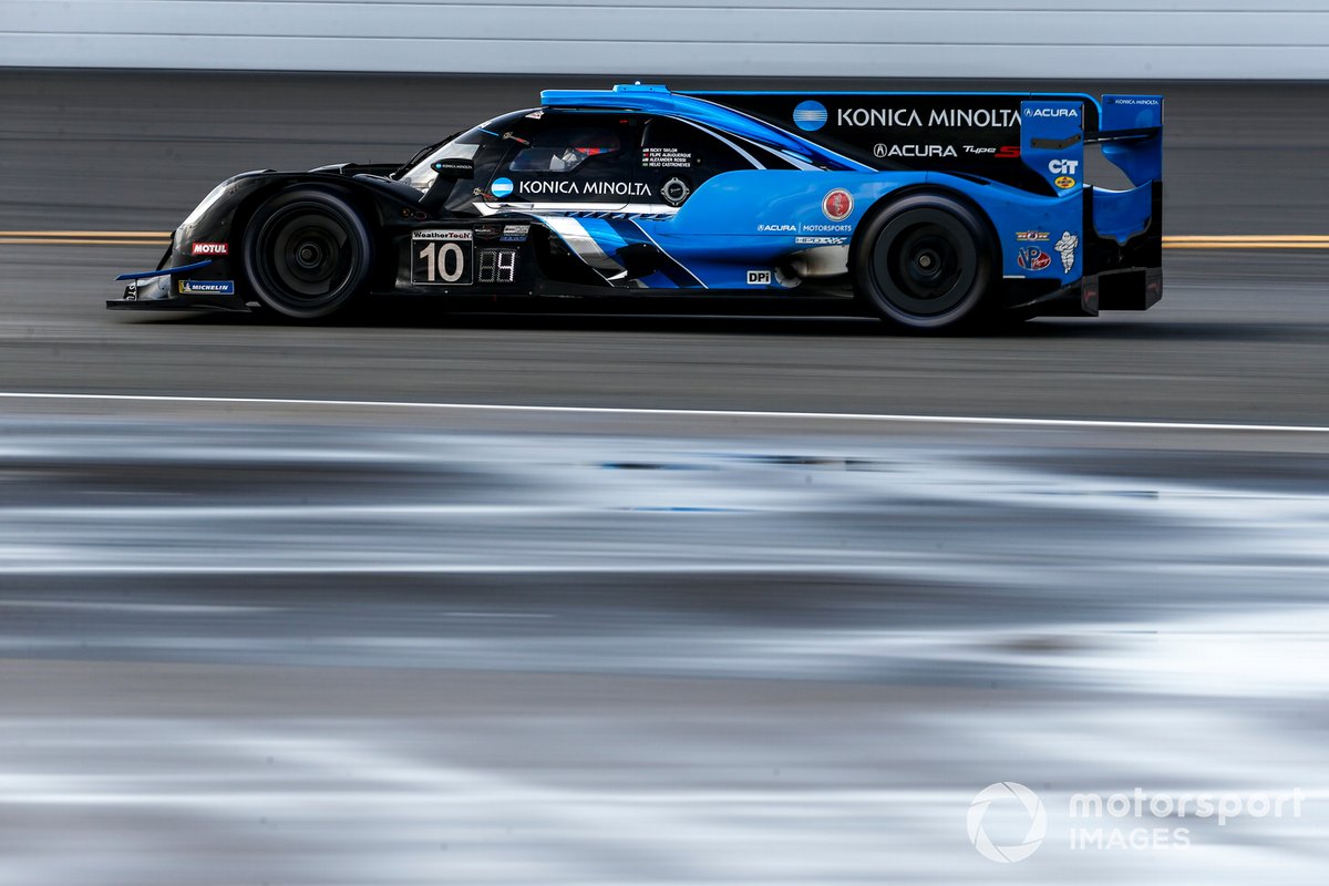 #10 Wayne Taylor Racing Acura ARX-05 Acura DPi: Ricky Taylor, Filipe Albuquerque, Alexander Rossi, Helio Castroneves