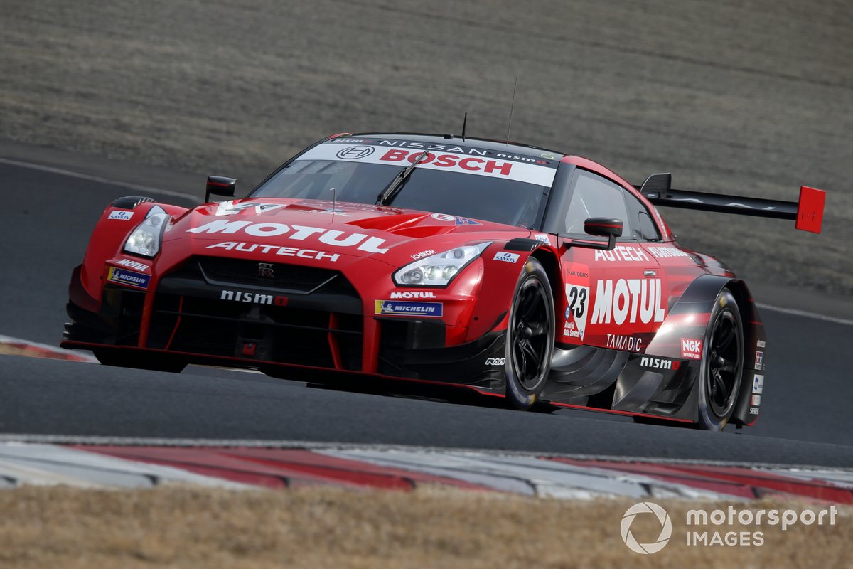 #23 MOTUL AUTECH GT-R