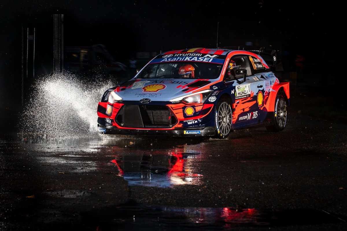 Thierry Neuville, Nicolas Gilsoul, Hyundai Motorsport Hyundai i20 Coupe WRC