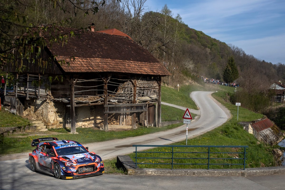 Pierre-Louis Loubet, Vincent Landais, Hyundai 2C Competition Hyundai i20 Coupe WRC