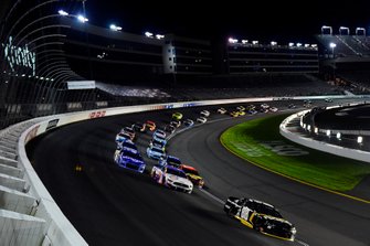 Alex Bowman, Hendrick Motorsports Chevrolet ChevyGood.com/NOCO leads