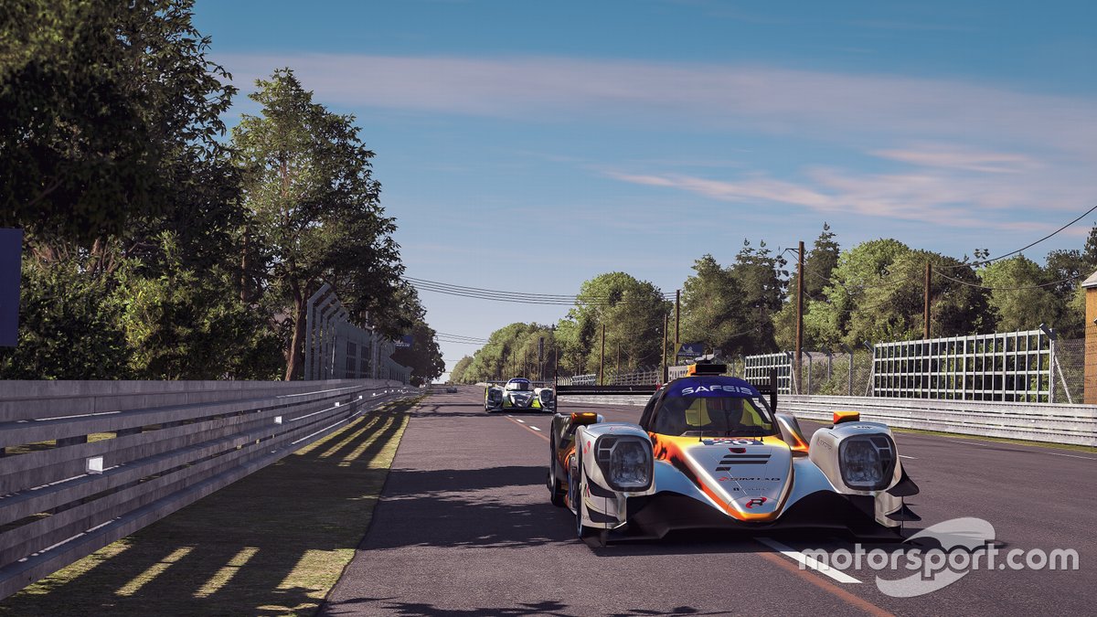 #20 Team Redline met Max Verstappen, Lando Norris, Greger Huttu, Atze Kerkhof