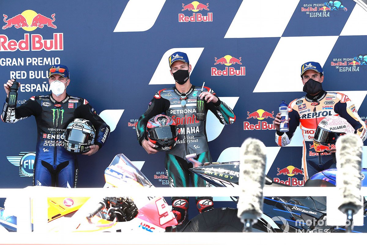 Fabio Quartararo conquista la pole position, Petronas Yamaha SRT, secondo posto Maverick Vinales, Yamaha Factory Racing, terzo posto Marc Marquez, Repsol Honda Team
